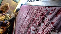 GBN 2023 sempat dibuka oleh Presiden Jokowi tadi pagi. Ia mengatakan melalui batik telah tercipta lapangan kerja yang sangat banyak.  