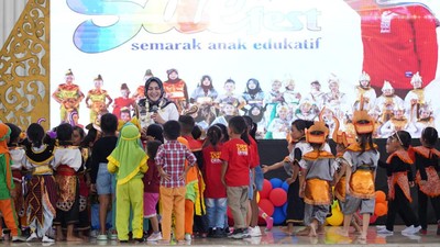 Momen Ratusan Murid PAUD-TK di Klaten Ikuti Semarak Anak Edukatif Fest