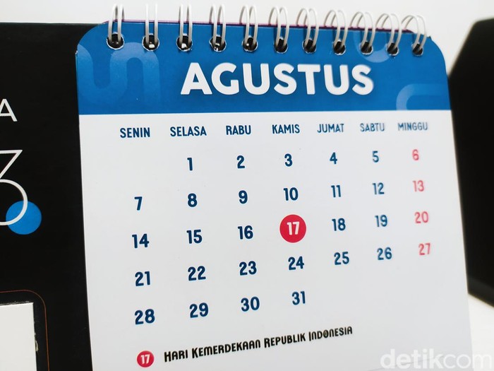 kalender Agustus 2023