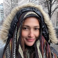 Di puncak kariernya, Karenina menikah dengan seorang pengusaha berkebangsaan India, bernama Kamal Bhojwani. Foto: Instagram/@kareninaanderson