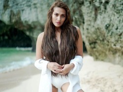 7 Potret Karenina Anderson, Model dan Aktris Ditangkap karena Narkoba