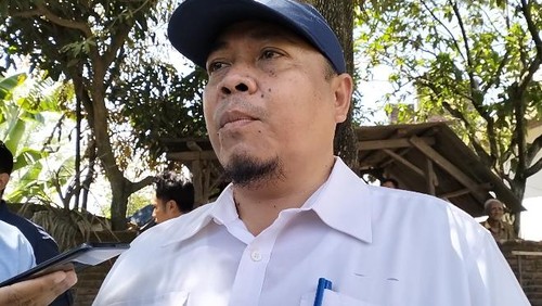 Kepala Kesbangpol Kabupaten Lombok Barat Mahnan.