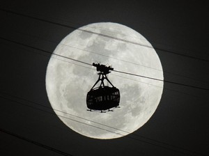 Hunter Moon Bakal Muncul di Langit RI Malam Ini, Jangan Sampai Terlewat!