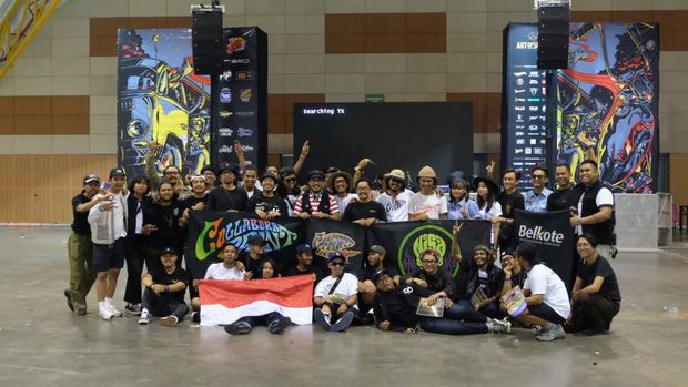 15 artis kustom painter Indonesia yang tergabung dalam Collaborapaint yang didukung Belkote unjuk gigi di Art of Speed (AoS), Malaysia, pada 29-30 Juli 2023.