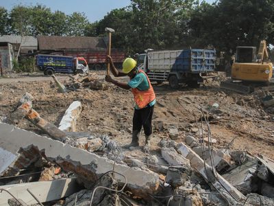 Pembongkaran Rumah Terdampak Tol Yogya-Solo Kembali Dikebut