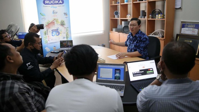 Rucika telah 50 tahun berkarya di Indonesia. Mereka pun berinisiasi mendirikan Rucika Institute.