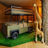 Sementara kamar putranya hadir dalam tema safari. (Foto: Dok. Architectural Digest/Yoshihiro Makino)