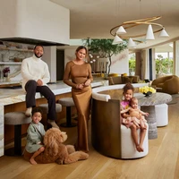  John Legend dan Chrissy Teigen memiliki kediaman baru. Berlokasi di Beverly Hills, AS, rumah tersebut tidak kalah luas dari sebelumnya. (Foto: Dok. Architectural Digest/Yoshihiro Makino)