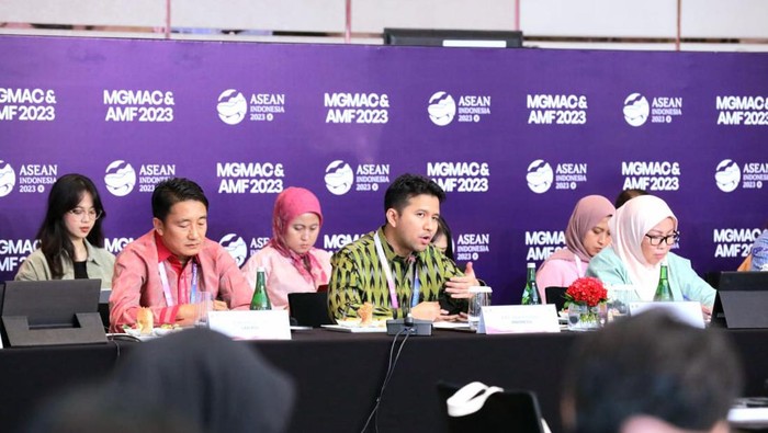 Wagub Jatim Emil Dardak