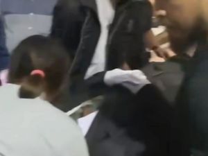 Momen Istri Polisi di Manado Histeris Jenazah Suaminya Dirampas Anak Menantu