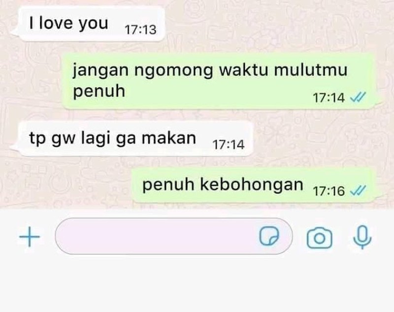 10 Chat Gagal Gombal yang Bikin Nyengir, Kasihan Amat