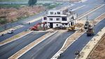 Aneh! 7 Rumah Ini Lokasinya Bikin Tepok Jidat