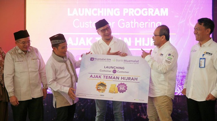 Bank Muamalat menggelar program Customer Get Customer. Program ini untuk memacu pertumbuhan jumlah pengguna baru aplikasi mobile banking Muamalat DIN.