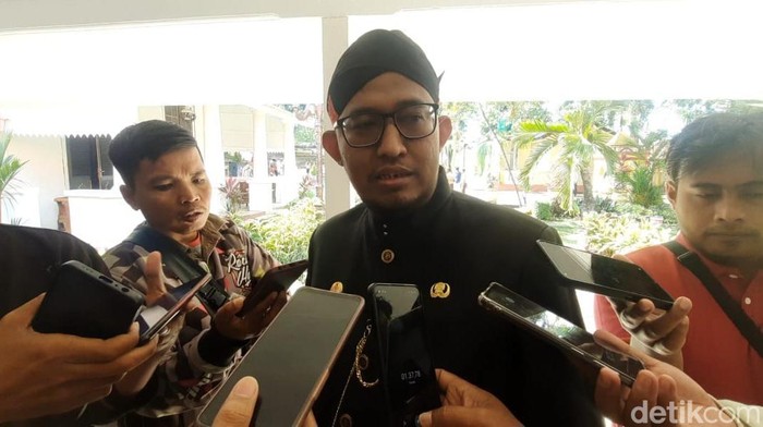 Bupati Sumenep Achmad Fauzi.