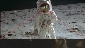 Pemandangan lain dari foto ikonik di bulan. Foto: Reddit