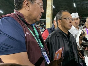 Koster Berjanji Perbaiki Stadion Ngurah Rai jika Jadi Gubernur 2 Periode