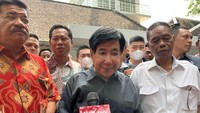 Guruh Soekarnoputra Dikabarkan Kritis di RS, PDIP Mohon Doa