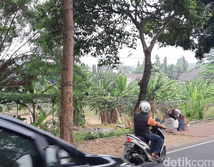 Jl Antasari, Cilandak, Jakel, lokasi kecelakaan Sultan Rif'at Alfatih, 5 Januari 2023 silam. Foto ini adalah kondisi 2 Agustus 2023. (Danu Damarjati/detikcom) Jl Antasari, Cilandak, Jakel, lokasi kecelakaan Sultan Rif'at Alfatih, 5 Januari 2023 silam. Foto ini adalah kondisi 2 Agustus 2023. (Danu Damarjati/detikcom)