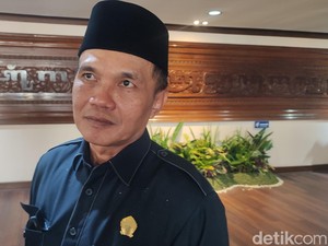 Komitmen Ketua DPRD Jateng Sumanto Usai Raih detikJateng-Jogja Awards