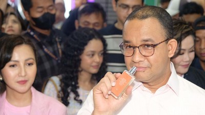 Momen Anies Baswedan Kunjungi JakartaXBeauty di JCC