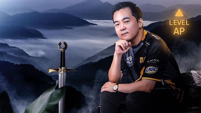 Absennya stiker notifikasi RRQ di dalam game Mobile Legends ramai jadi perbincangan komunitas. Lantas apa yang sebenarnya terjadi antara Moonton dan RRQ?