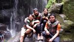 Perjalanan Tak Terduga dan yang Memukau: Air Terjun Teroh-teroh