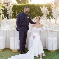 Ashley Cole dan Sharon Canu sudah sangat lama bersama sebelum akhirnya memutuskan menikah. Mereka berpacaran hampir sepuluh tahun dan sudah dikarunia dua anak. Foto: Instagram