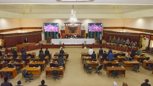 Pimpinan DPRD NTB saat memimpin sidang paripurna beberapa waktu yang lalu.