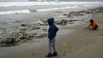 Prihatin, Pantai Los Delfines Peru Dipenuhi Sampah