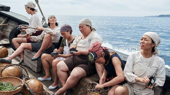 Cuplikan adegan dalam film Smugglers (2023).