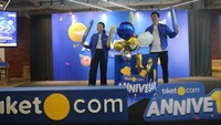 Promo yang dihadirkan tiket.com ini berlaku mulai 3 - 12 Agustus 2023. Pelanggan dapat menikmati diskon hingga 45 persen + ekstra diskon hingga Rp 600 ribu. Adapun untuk waktu promo terbaik adalah pukul 17.00 - 21.00 WIB.