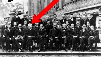 Marie Curie adalah satu-satunya perempuan di foto ilmuwan terbaik ini dan dia satu-satunya yang mendapatkan Nobel sebanyak dua kali. Foto: factologys via Bored Panda