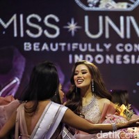 “Miss Universe Indonesia bukan sekadar kontes kecantikan, tapi juga sebuah wadah untuk membawa perubahan,” ujar National Director Miss Universe Indonesia Poppy Capella dalam sambutannya.  Foto: Pradita Utama