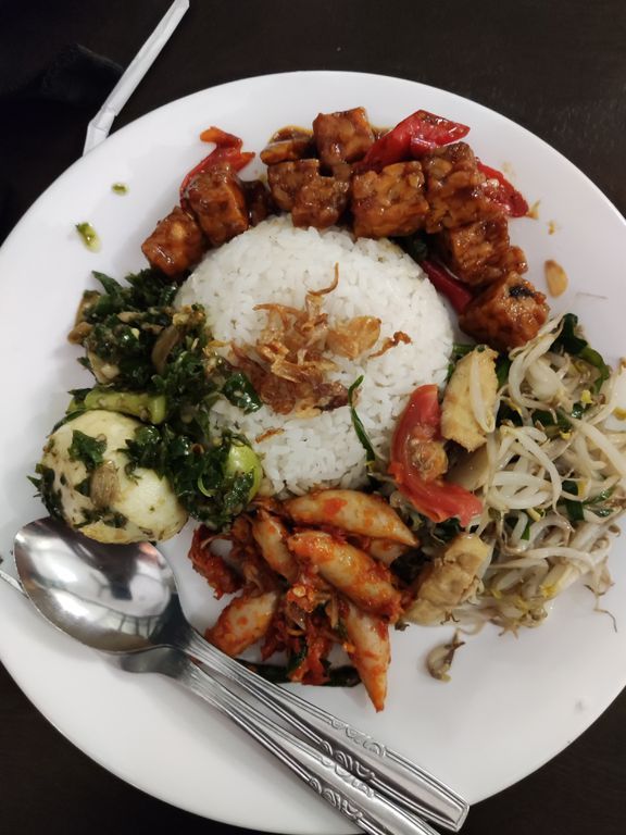 5 Restoran Ini Punya Masakan Indoneisa Rumahan yang Sedap dan Enak