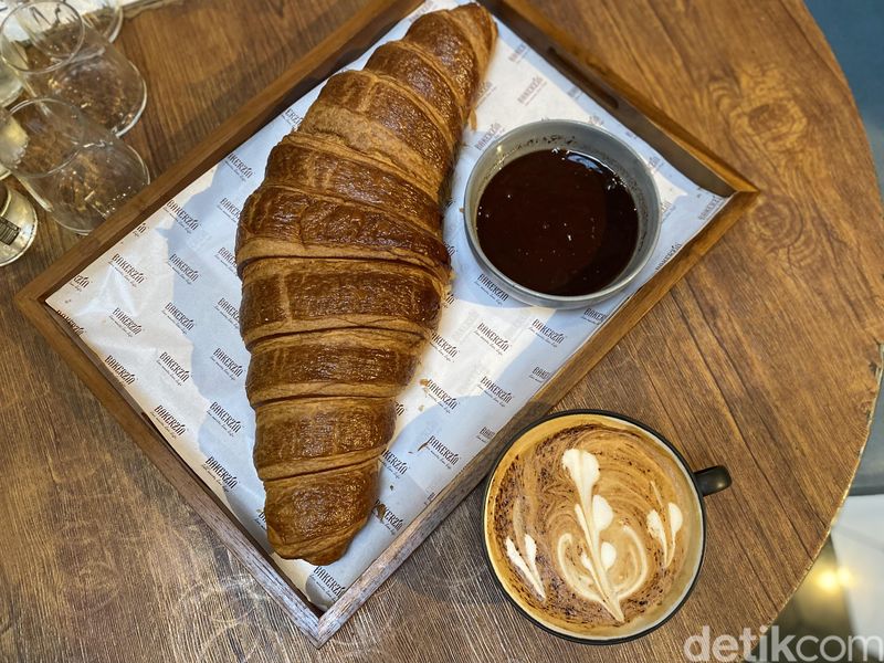 Croissant jumbo