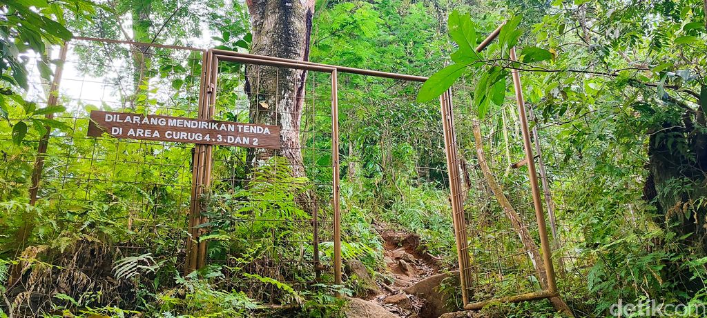 Curug Cilember di Bogor