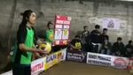 Keseruan Duta Sheila On 7 Main Voli Bareng Warga