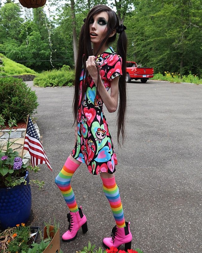 Eugenia sendiri sudah mengakui bahwa dirinya mengalami gangguan makan dan sudah menjalani rehabilitasi. Sumber mengatakan jika ia menderita anoreksia setelah jadi terkenal sebagai selebgram. Foto: Instagram