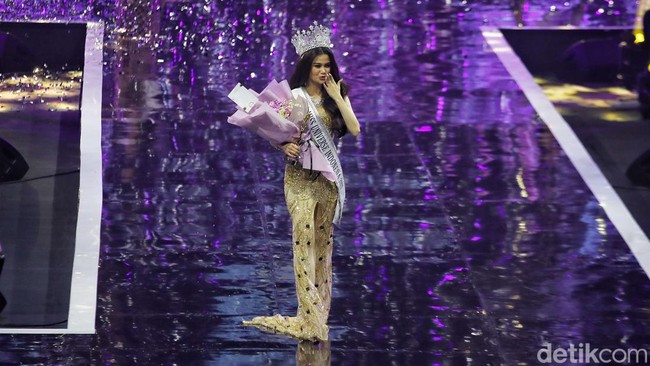 Fabienne lahir di Spijkenisse, Belanda, pada 27 Desember 1999. Fabienne sebelumnya pernah berkompetisi di ajang Miss Global 2018. Peraturan Miss Universe Indonesia memperbolehkan mantan kontestan ajang kecantikan manapun untuk berpartisipasi. 