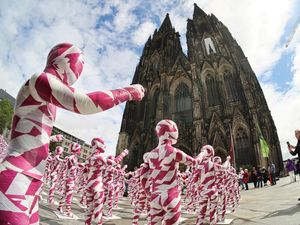 Instalasi Seni Jadi Bentuk Protes Skandal Pelecehan di Katedral Jerman