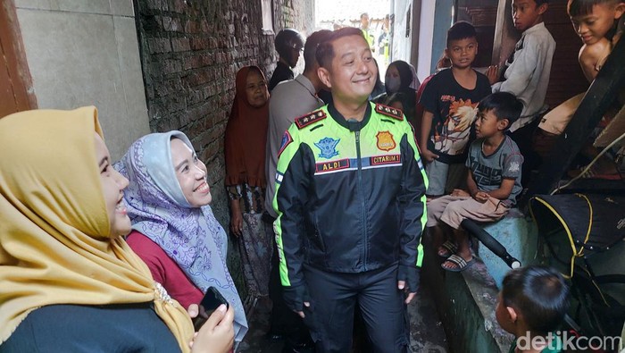 Kapolres Cimahi Blusukan ke Warga Tanya Masalah Kamtibmas