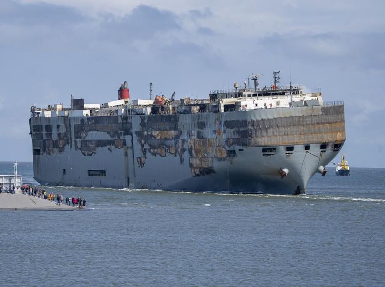 Kondisi Kapal Kargo Fremantle Highway Usai Terbakar