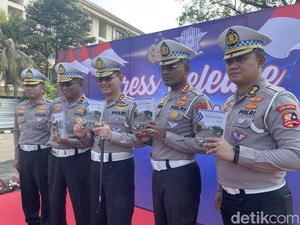 Luncurkan Buku Ujian SIM A dan C, Kakorlantas: Tak Ada yang Rahasia