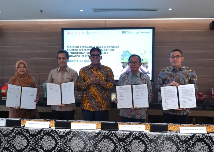 PIS Gandeng Pertamina Foundation Dukung Kelestarian Laut Indonesia