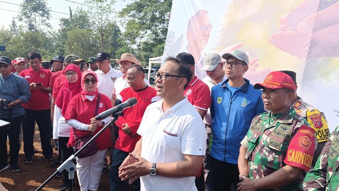 Plt Bupati Bogor Iwan (Rizky-detikcom)