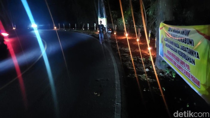 Protes Matinya PJU ! Ribuan Obor Terpasang di Jalan Palabuhanratu