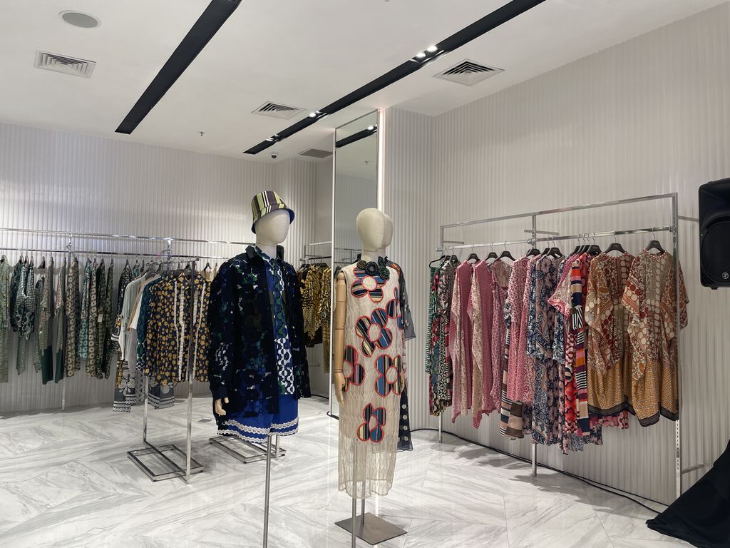 Studio 133 Biyan Metro Plaza Senayan