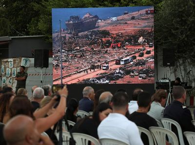 Warga Lebanon Mengenang 3 Tahun Tragedi Ledakan Beirut