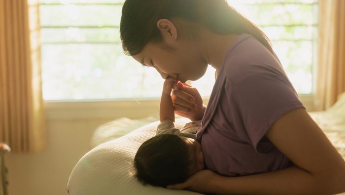 Banyak Ibu di RI Setop Menyusui Lebih Dini, Ternyata 45 Persen Dipicu Hal Ini