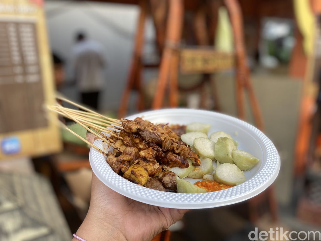 JF3 Food Festival 2023 menghadirkan 100 tenant kuliner Indonesia dari berbagai daerah